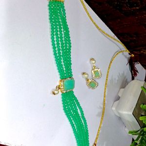 Green Necklace With Earrings