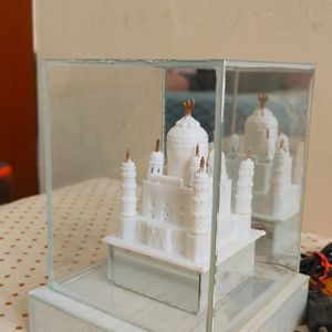 Taj Mahal Show Piece With Led