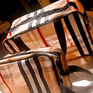 Burberry Design Wash Bag