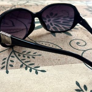 Woman’s Sunglasses