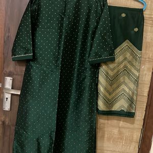 Beautiful Silk Green Kurta Set