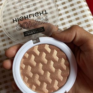 Makeup Revolution Super Highlights Highlighter