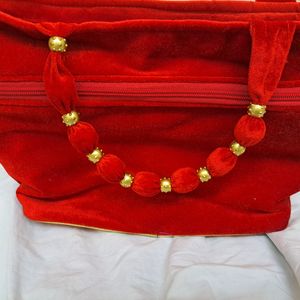 🔥🔥🆕️Beautiful Ladies Red Purse (Large Size)