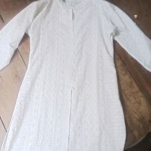 White Chikan Kari Kurta🤍