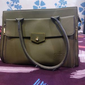 Classy Handbag With Sling Bag