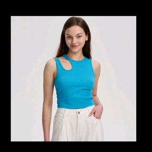 Women's cut-out ribbed top