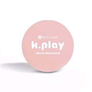 Kplay Compact With Cimeo Lipstick