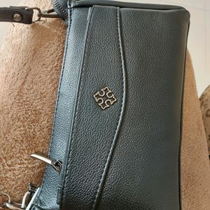 Black Shoulder/Sling Bag