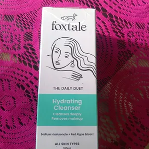 Foxtale Hydrating Cleanser