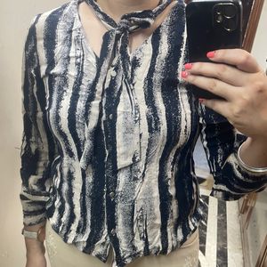 Office Wear Crop Shirt