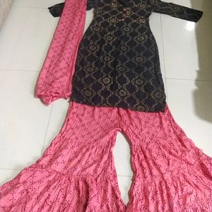 Very Beautiful Black Kurti With Pink Sharara