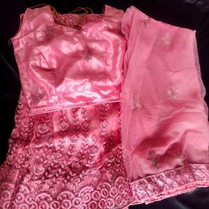 Traditional Lehenga With Designing Blouse 😍