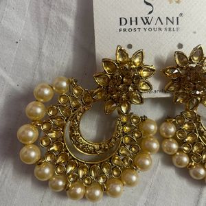 Golden Pearl Earrings