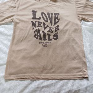 Love Never Fails Oversized Tshirt