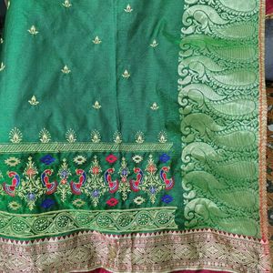 Beutyfull Banarsi Satan Saree Full Embroidery Work