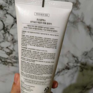 Cosrx Salicylic Acid Daily Gentle Cleanser