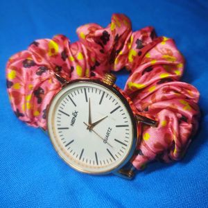 SCRUNCHIE WATCH FOR WOMEN