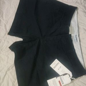 Everyday Chino High Waisted ShortsOld Navy