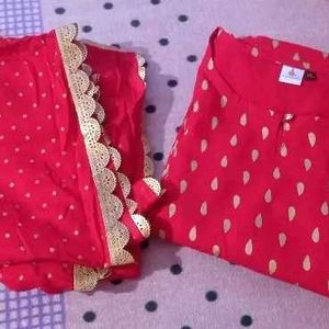 RED KURTA SET