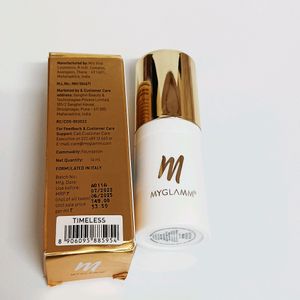 myglamm TREAT LOVE CARE AGE DEFYING FOUNDATION