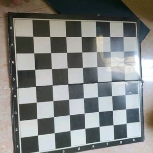 Magnetic Chess Board And Simple Ches Bo