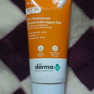 Derma 1% Hyaluronic Sunscreen Aqua Gel