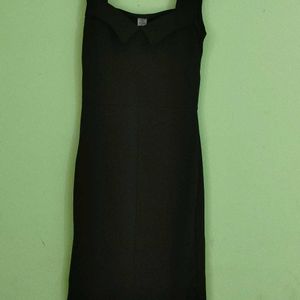 Women Stylis Black Colour Bodycon Dress