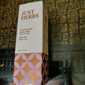 Just Herbs Hydrating Skin Tint