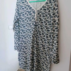 Winter Short Night Gown - Size M