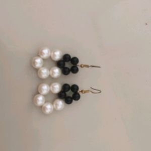 Earring Black And White Pearl