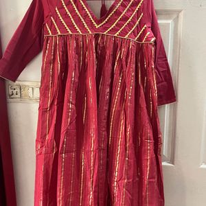 Here & Now Women Striped Kurthi