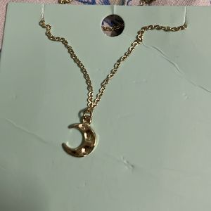 Half Moon Neckchain