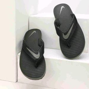 Nike V-shape Chroma Chappal Size IND 8