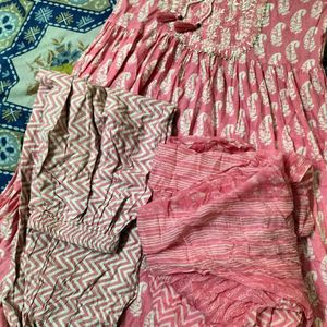 Alia Cut Kurta Set, Kurtset