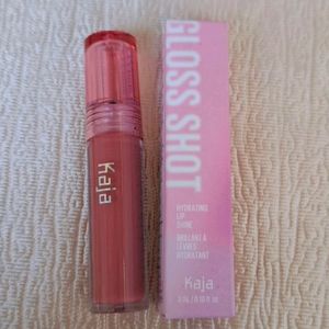 LONG LASTING GLOSS AND SHINE IN LIPSS