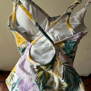 Floral Print Swimsuit  with Back Detailing