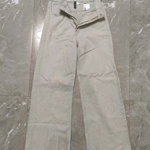 H & M Flared Jeans