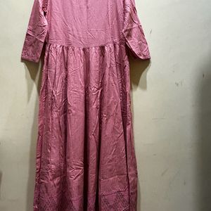 Avaasa Peach Colour Kurta Size M