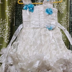 Girls Formal White Beautiful Dress