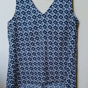 Blue sleeveless Trendy Top