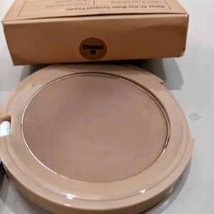 Nykaa 12hr Oil Control Compact SPF 15 PA++