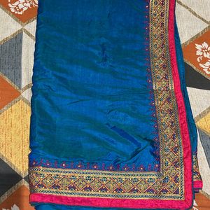 Peacock Blue Saree With Pink Border ( No Blouse )