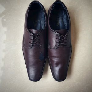 Men Brown Formal Shoes