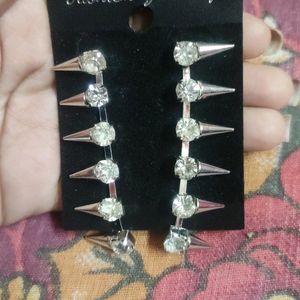 Sliver Diamond Earring