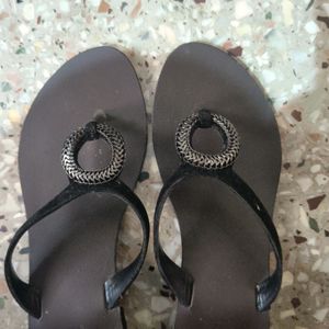 Mochi Footwear Size 37