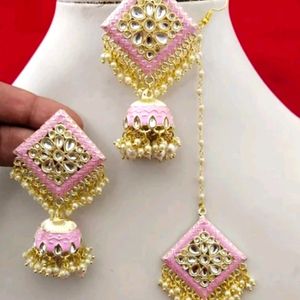 Enameled Kundan Earings Maangtika