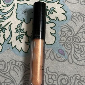 Elf Lip Plumping Gloss