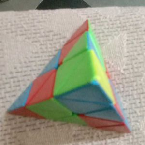 Triangle Rubic's Cube