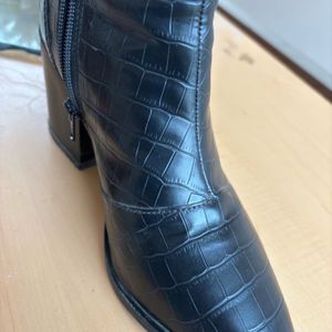 Black Long Boot