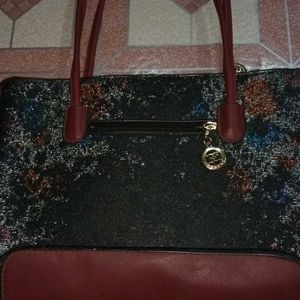 Esbeda Handbag